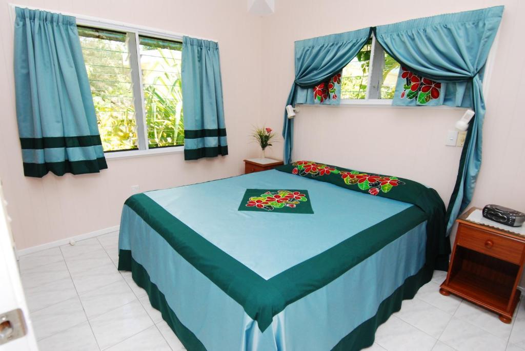 רארוטונגה Sunhaven Beach Bungalows (Adults Only) חדר תמונה